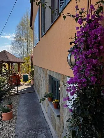 Toskanski Zakatek Guest house Kluszkowce